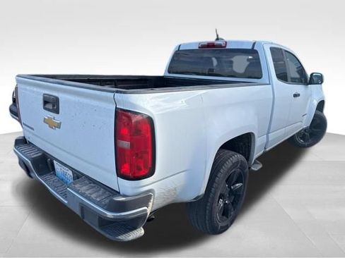 Used 2018 Chevrolet Colorado W/T RWD image 5