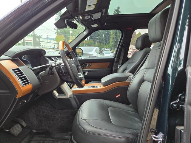 Used 2019 Land Rover Range Rover Supercharged AWD/4WD image 24