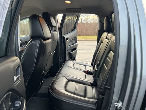 Used 2021 GMC Canyon Denali image 34