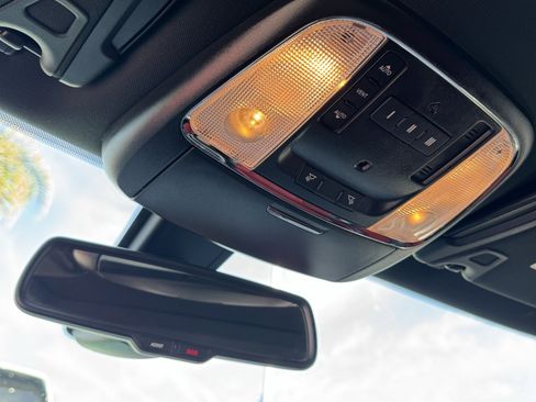 Used 2021 Dodge Charger Scat Pack image 30