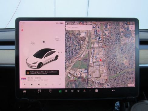 Used 2019 Tesla Model 3 Standard Range image 38