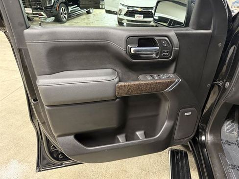 Certified 2021 GMC Sierra 1500 Denali w/ Denali Ultimate Package AWD/4WD image 10