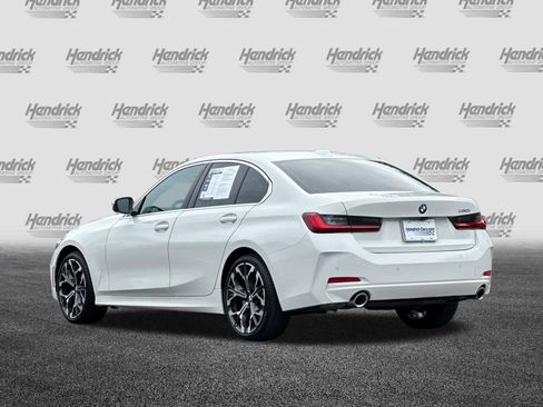Used 2025 BMW 330i Sedan w/ Premium Package image 7