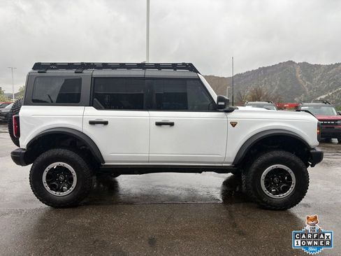 Certified 2023 Ford Bronco Badlands image 10