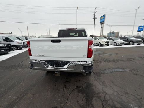 Used 2024 Chevrolet Silverado 2500 LT image 7