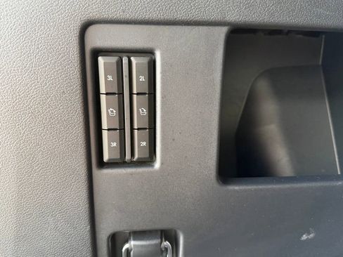 Used 2024 Lincoln Navigator Reserve AWD/4WD image 23
