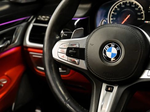 Used 2018 BMW M760i xDrive AWD/4WD image 19