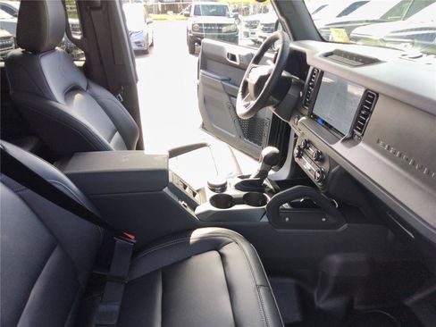 New 2026 Ford Bronco Badlands AWD/4WD image 26