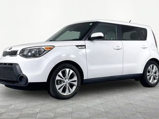 Used 2015 Kia Soul + FWD video 1