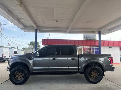 Used 2018 Ford F150 Raptor w/ Equipment Group 802A Luxury AWD/4WD image 4