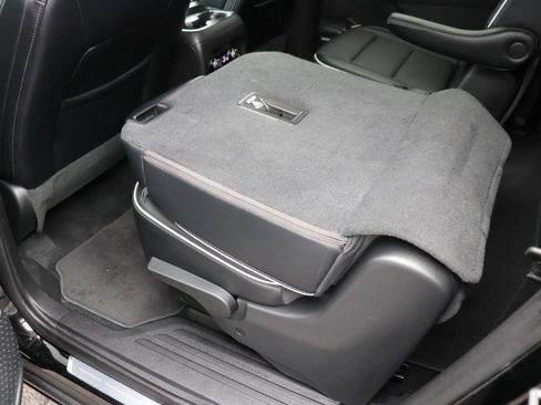 Used 2025 Buick Enclave Preferred image 26