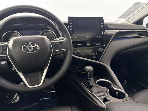 Certified 2023 Toyota Camry XLE FWD image 31
