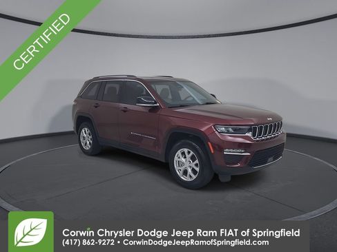 Certified 2023 Jeep Grand Cherokee Limited RWD image 3
