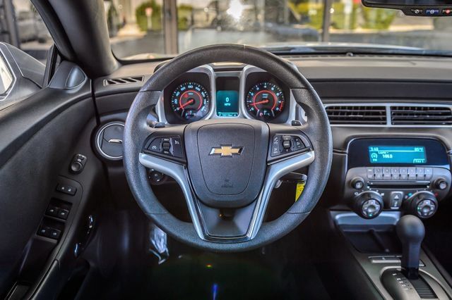 Used 2012 Chevrolet Camaro LT RWD image 31