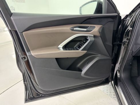 Certified 2025 Audi Q5 Premium w/ Convenience Package AWD/4WD image 24