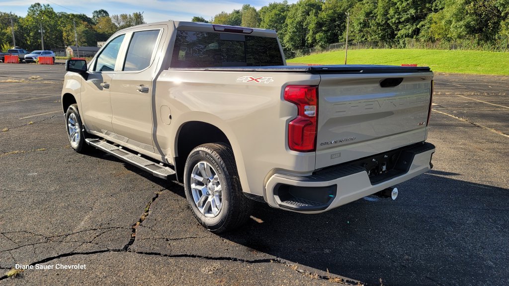 New 2026 Chevrolet Silverado 1500 RST w/ Convenience Package II AWD/4WD image 9