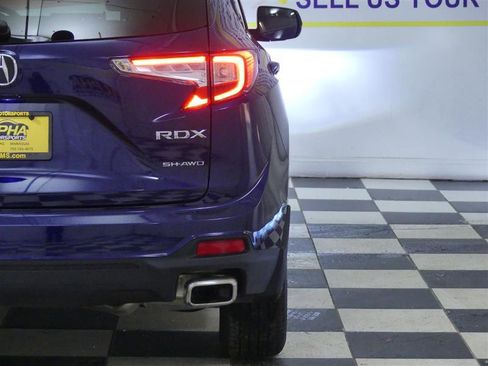 Used 2024 Acura RDX SH-AWD image 33