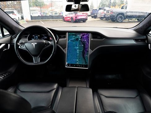Used 2018 Tesla Model S 100D image 8