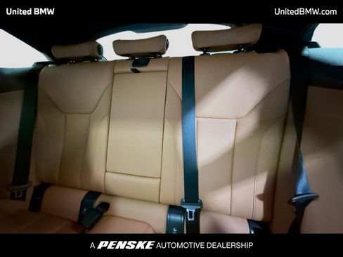 Used 2023 BMW i4 eDrive35 w/ Premium Package image 17