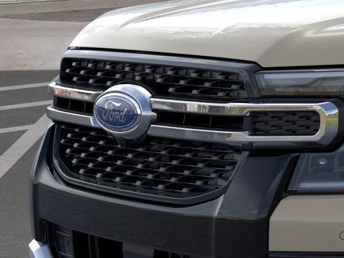 New 2026 Ford Ranger Lariat w/ FX4 Off-Road Package AWD/4WD image 17