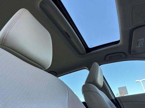 Used 2017 Honda Accord EX-L image 16