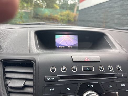 Used 2015 Honda CR-V LX image 8