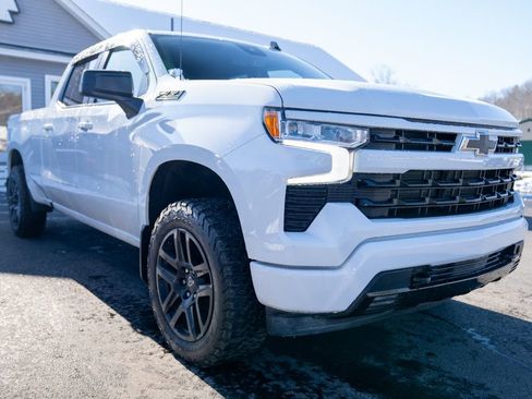 Used 2023 Chevrolet Silverado 1500 RST image 9