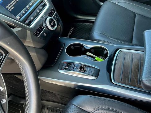 Used 2020 Acura MDX SH-AWD w/ Technology Package image 17