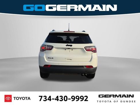 Used 2019 Jeep Compass Sport image 9