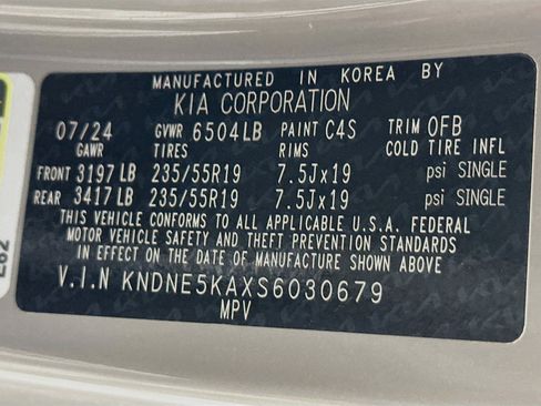 Used 2025 Kia Carnival SX Prestige FWD image 39