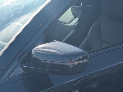 Used 2024 BMW 330i Sedan w/ M Sport Package RWD image 14