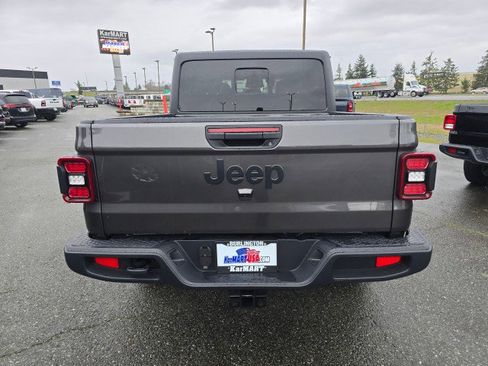 New 2026 Jeep Gladiator Willys image 4