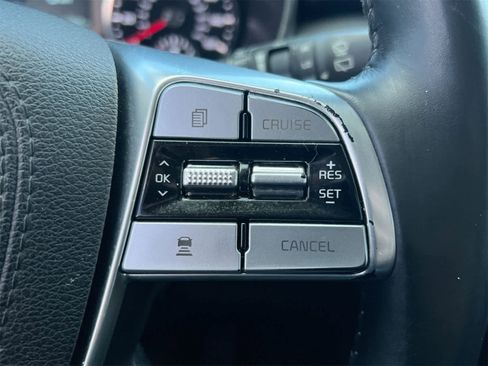 Used 2022 Kia Telluride LX image 24