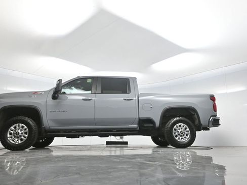 Used 2024 Chevrolet Silverado 2500 LT w/ Convenience Package AWD/4WD image 67