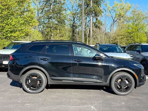 New 2026 Kia Sportage X-Line w/ X-Line Premium Package AWD/4WD image 7