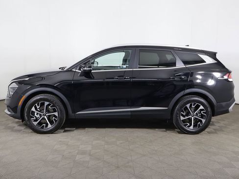 Used 2024 Kia Sportage EX AWD/4WD image 17