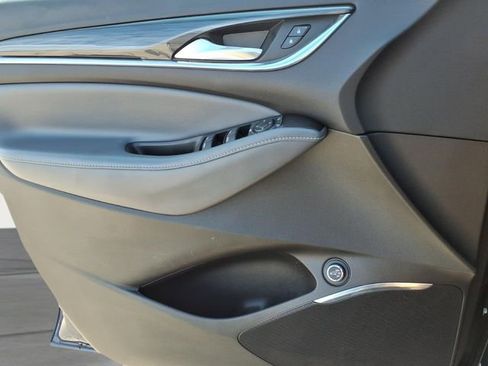 Used 2024 Buick Enclave Essence w/ Experience Buick Package image 18