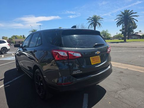 Used 2020 Chevrolet Equinox LS image 11