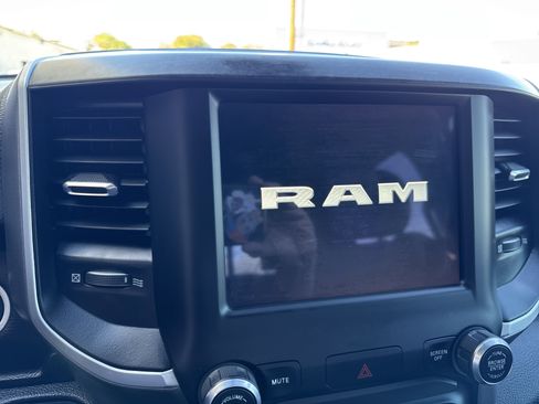Used 2021 RAM 1500 Big Horn image 37