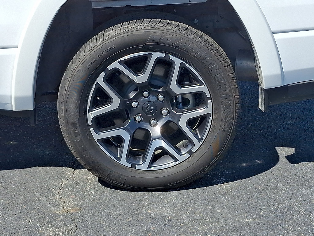 Used 2026 RAM 1500 Laramie AWD/4WD image 8
