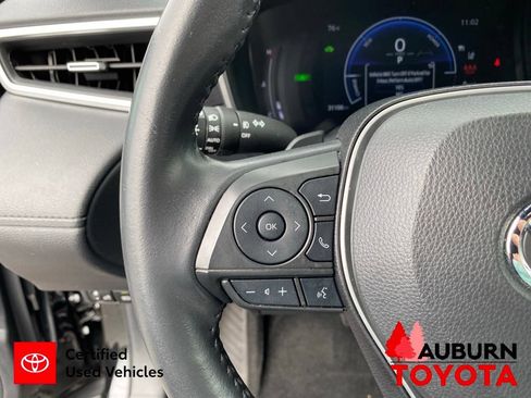 Certified 2023 Toyota Corolla Cross AWD Hybrid w/ Convenience Package image 41