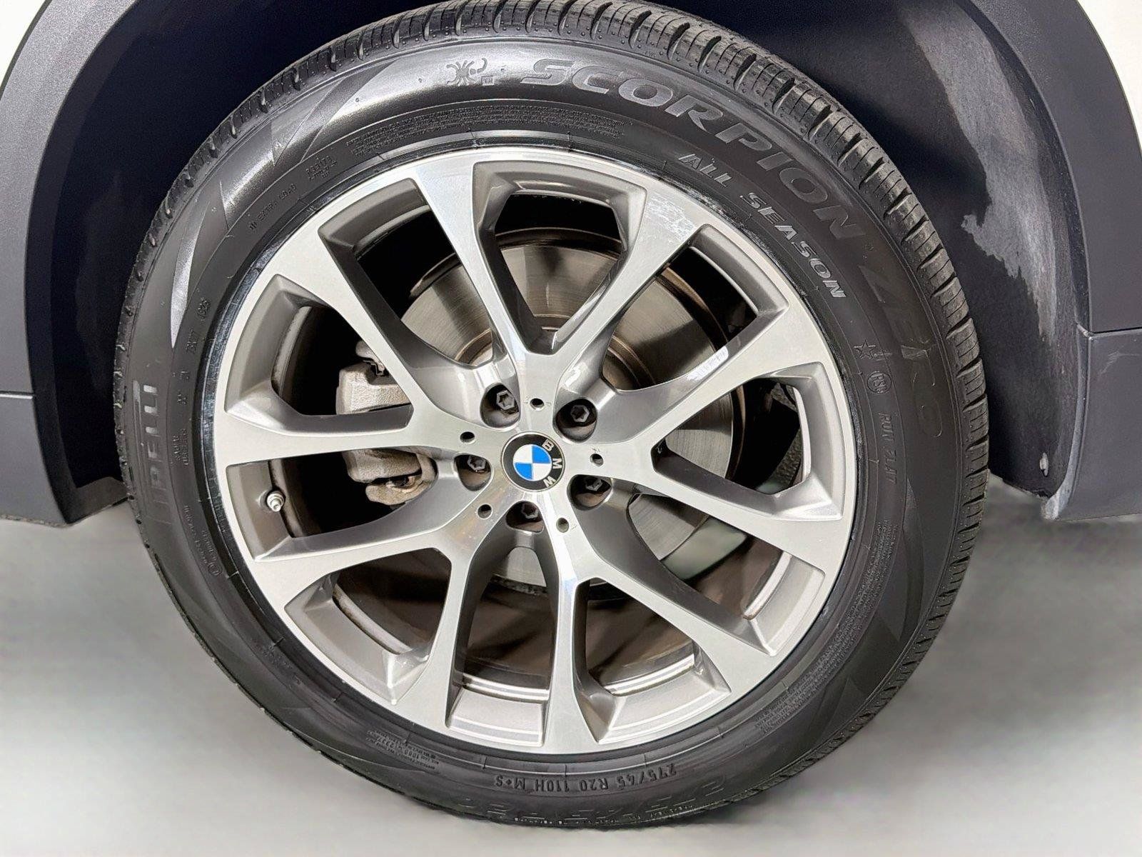 Used 2025 BMW X5 sDrive40i w/ Climate Comfort Package RWD image 33