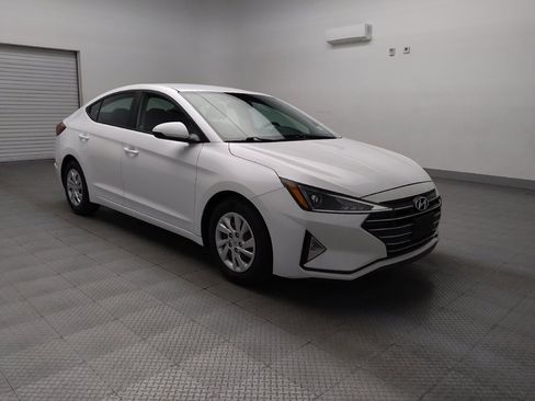 Used 2019 Hyundai Elantra SE w/ Cargo Package image 13