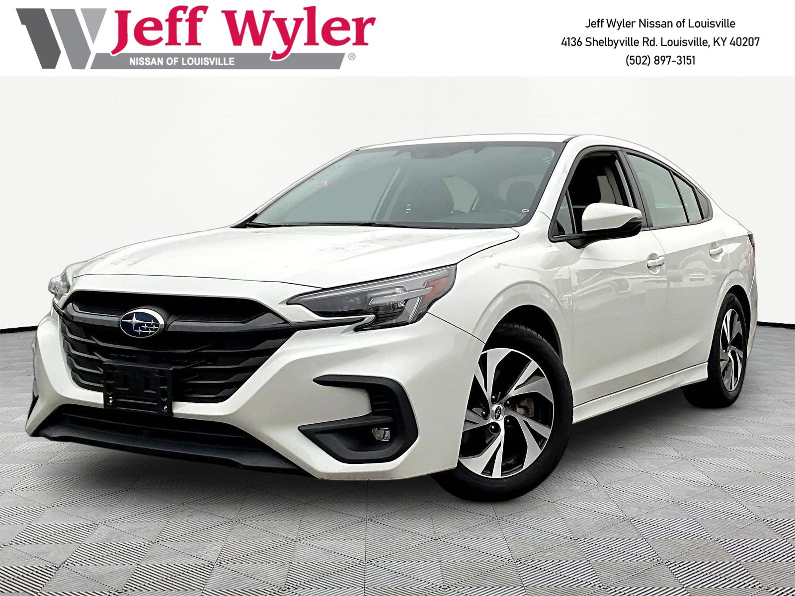 Used 2025 Subaru Legacy Premium AWD/4WD image 1