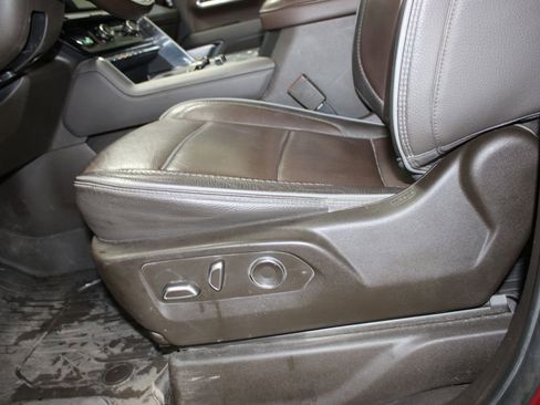 Used 2024 GMC Sierra 2500 Denali w/ Denali Reserve Package AWD/4WD image 22