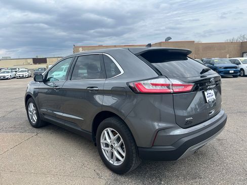 Used 2024 Ford Edge SEL w/ Convenience Package AWD/4WD image 6