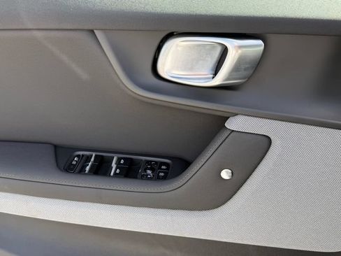 Used 2024 Polestar Polestar 2 RWD image 25