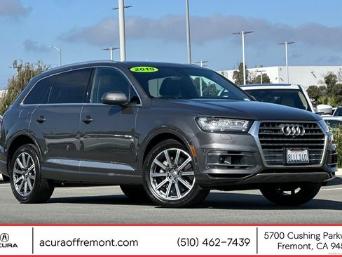 Used 2019 Audi Q7 3.0T Premium Plus w/ Premium Plus Package AWD/4WD image 1