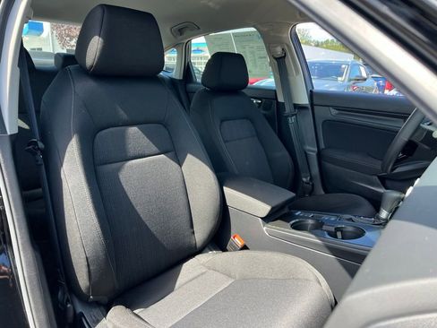 Used 2025 Honda Civic LX image 24