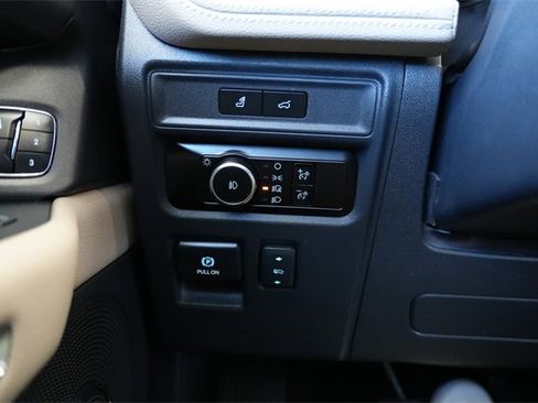 Used 2024 Ford Expedition Max Limited image 23